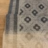 Sjaal beige/zwart met bloemen patroon en franjes - Afbeelding 2