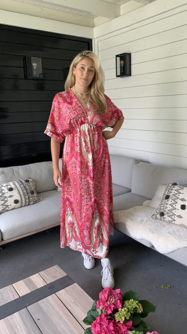 Lange Jurk Roze met bloemen motief - Afbeelding 5