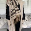 Sjaal Beige gemêleerd met Franjes