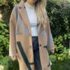 Lange Jas Camel met Opdruk