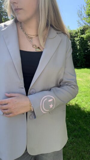 Blazer Licht Grijs met Smiley opdruk