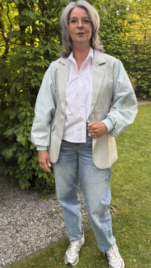 Blazer Krijtstreep Blauw met Bomber Mouw