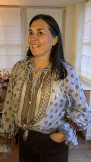 Blouse Licht Blauw/ Bruin met stippen